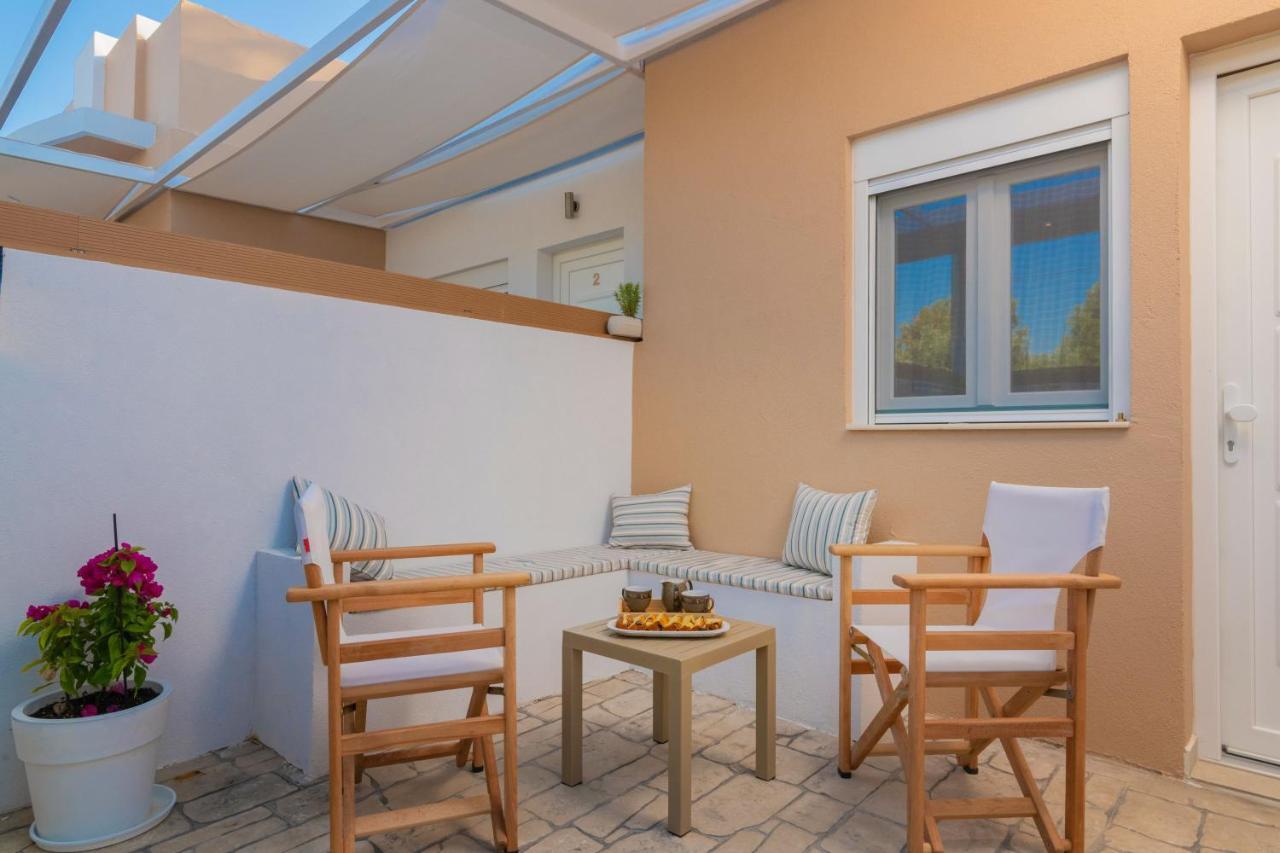 Suncourt Lux Rooms ลากานาส ภายนอก รูปภาพ