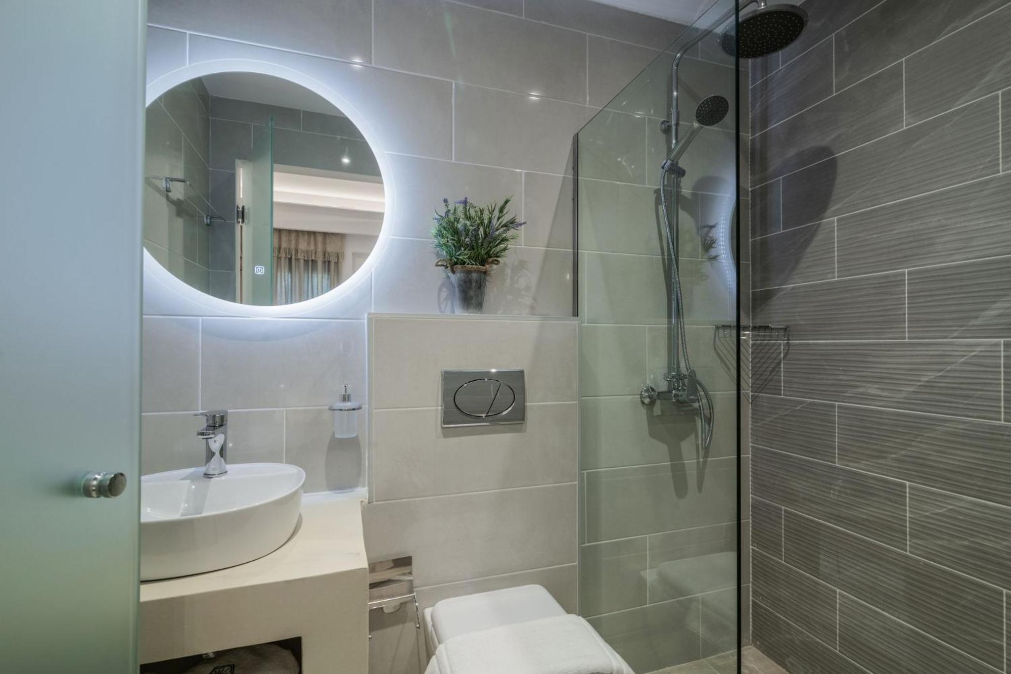 Suncourt Lux Rooms ลากานาส ห้อง รูปภาพ